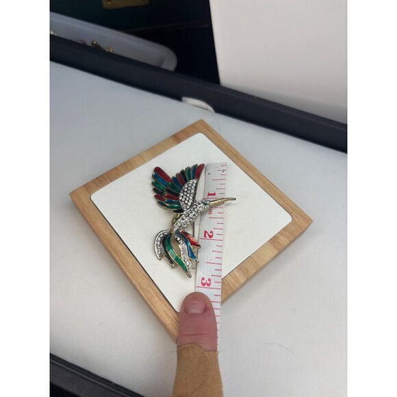 Colorful Hummingbird Brooch Pin With Rhinestones & Enamel Finish - Picture 6 of 9